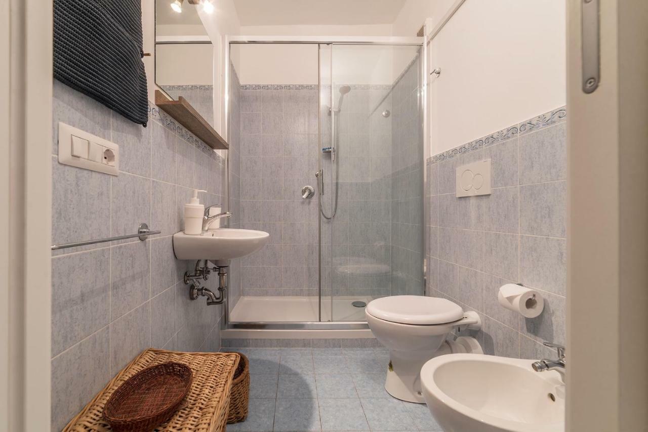 Colosseo Cozy Apartment Рим Екстериор снимка