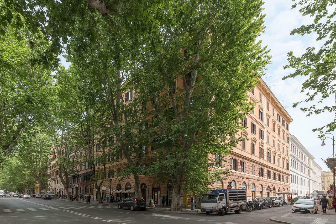 Colosseo Cozy Apartment Рим Екстериор снимка